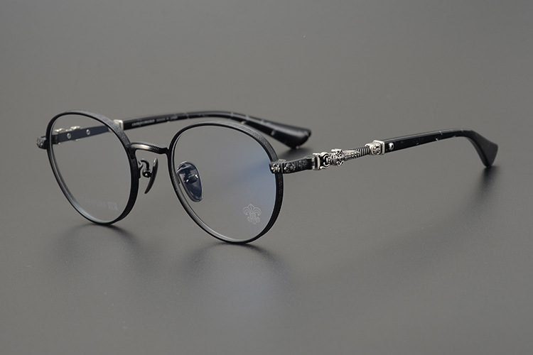 Chrome-Hearts-Titanium-All-Black-Round-Glasses-1